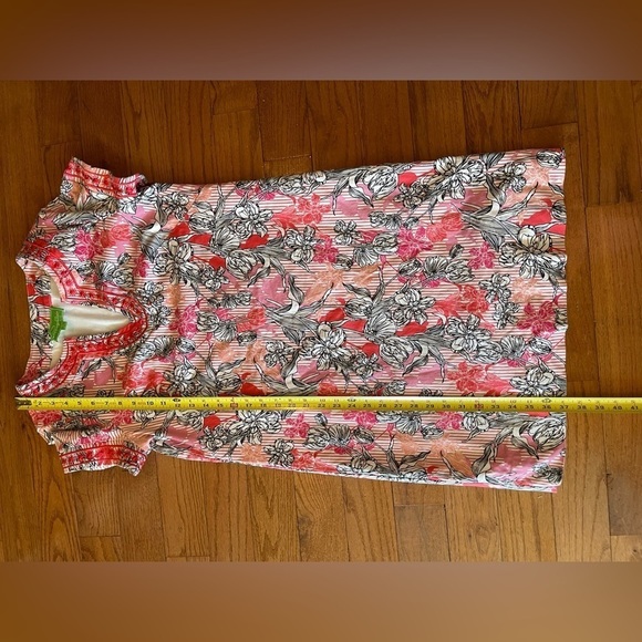 Pappogallo Dress Size 10 Embroidery around neck sleeves V Neck Fully Lin… - Picture 10 of 12